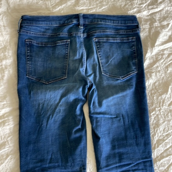 Banana Republic ~ Slim Boot Cut Jeans - Picture 5 of 6
